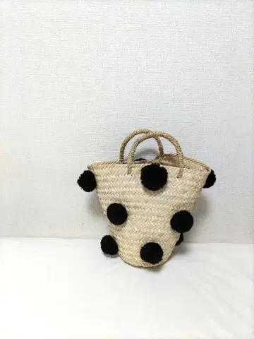 Fatima Morocco 블랙 폼폼 포함 바스켓백 새상품