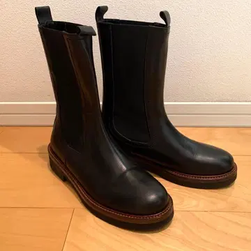 새상품급 PASCUCCI 35 부츠