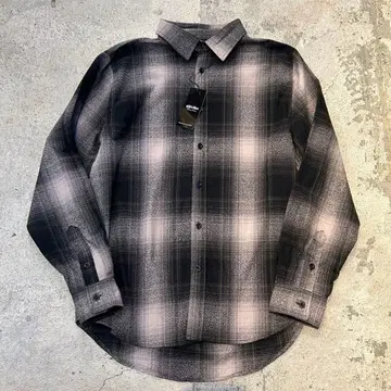 새상품 SHAKA WEAR 샤카웨어 옴브레 체크 셔츠 M 블랙