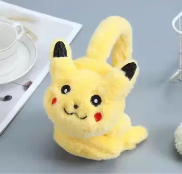 새상품 당일 발송 귀도리 피카츄 봉제 인형 복슬복슬 따뜻한 방한