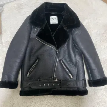 ZARA 블랙 무스탕 자켓 M