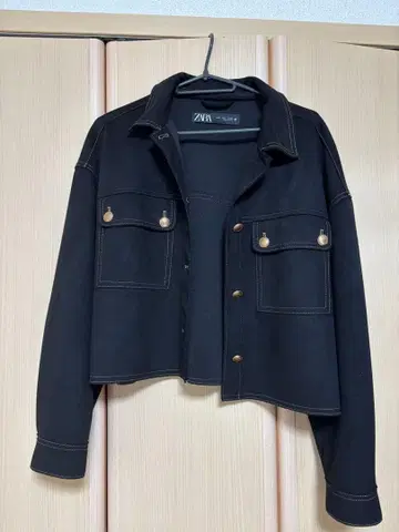ZARA 블랙 크롭 자켓 M
