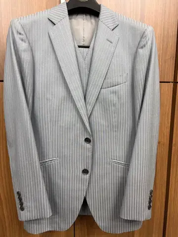 [ 새상품급 ] 티노라스 쓰리피스 수트 라이트 블루 스트라이프 M