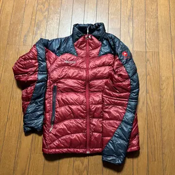 마모트의 다운 900FP, 깨끗한 실용품입니다.