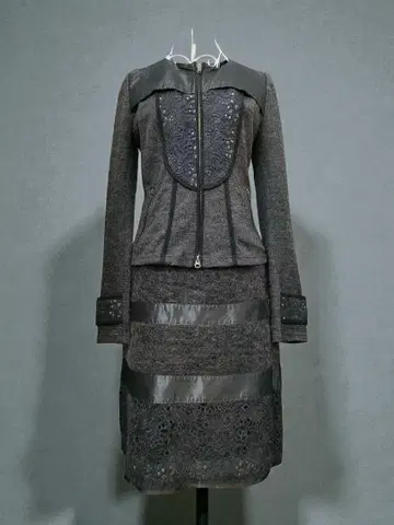 도네이커 사 셋업 그레이