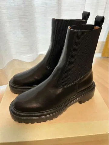 [ 미사용 새상품 ] A part by 사이드 고어 부츠