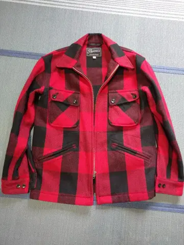 Pherrow's 빨검 체크 자켓