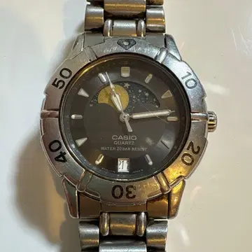 CASIO 쿼츠 손목시계 20기압 방수 카시오