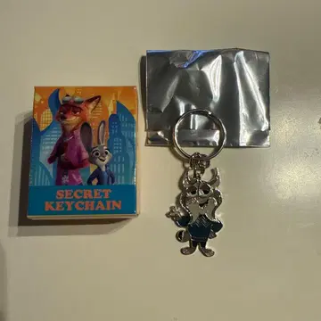 주토피아 시크릿 키체인 파우버트