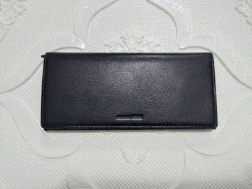 블랙 가죽 장지갑