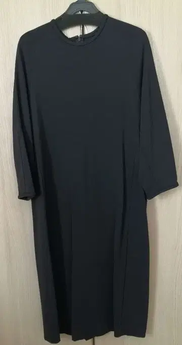 tomorrowland 새상품급 네이비 컬러 7부 소매 롱 원피스 36