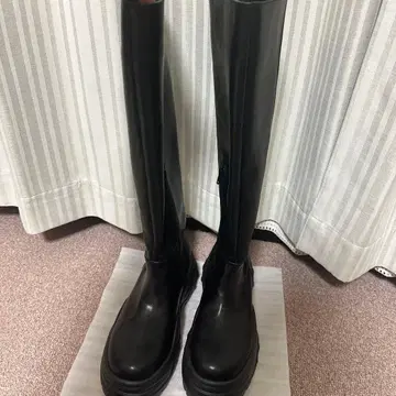 롱 부츠 블랙 통굽 사이드 고어 JEANASIS