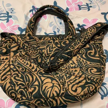 앨리스 리니 토트백 블랙과 베이지