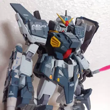 HGUC 1/144 리바이브 건담 마크 II 풀아머 개조 페인팅 작품