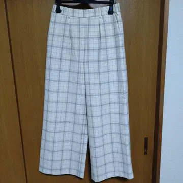 자유구 아이보리 체크 무늬 와이드 팬츠 38