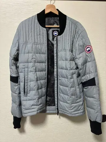 CANADA GOOSE 그레이 다운 자켓 M
