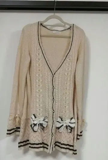 엑시즈팜 빅 리본 롱 가디건