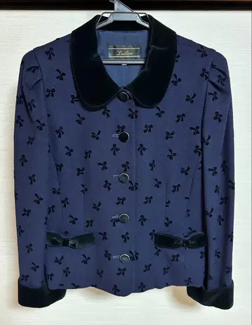 [ 상태 좋음 ] 레리안 셋업 수트 (11호)