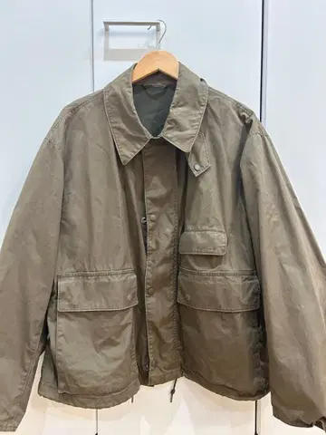 UNIQLO U 유니클로 유틸리티 숏 블루종