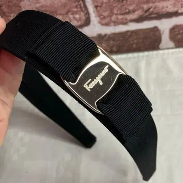 Salvatore Ferragamo 페라가모 바라 리본 머리띠