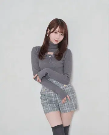 Ribbon point turtle knit tops