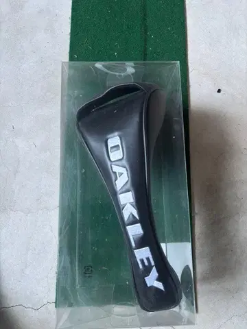 OAKLEY 블랙 드라이버용 골프헤드커버