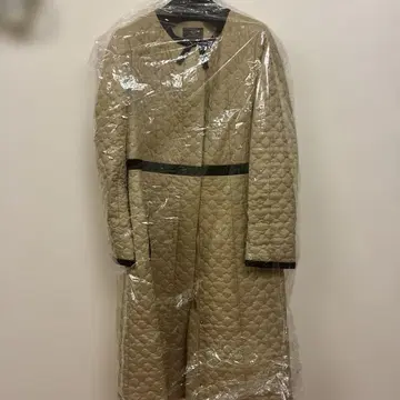 미사용 새상품 베이지 퀼팅 자켓 사이즈 0