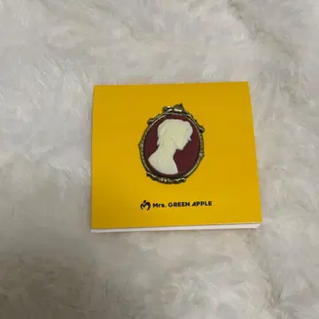 Mrs.GREENAPPLE BAVELno TOH 핀 배지 오오모리 모토키