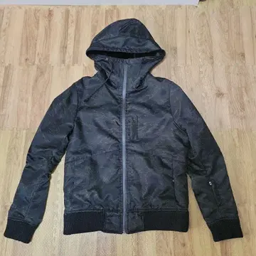 [ 일본제 ] TRICK or TREAT 트릭오어트리트 충전솜 점퍼