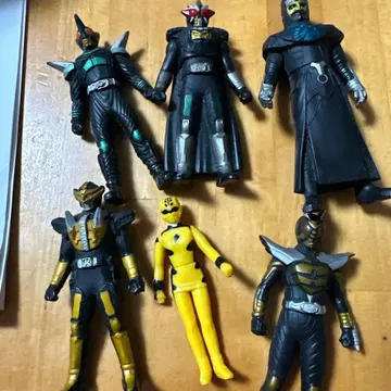 특촬물 영웅 피규어 7체 세트