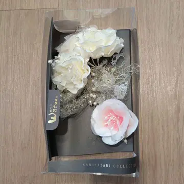 꽃 장식 헤어콤 화이트