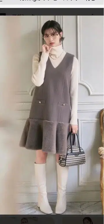 Swingle 헴 퍼 V넥 오버롤 스커트