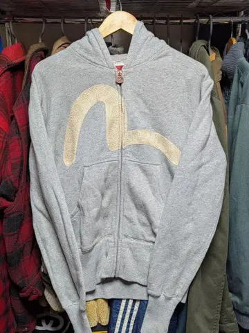 에비수 지퍼 후드티 갈매기 자수