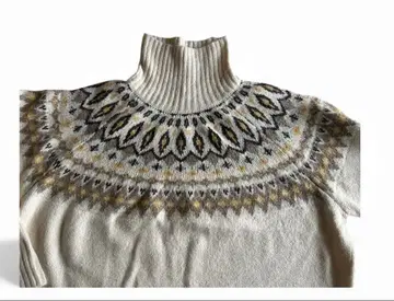 미사용 새상품 coen 코엔 노르딕 무늬 크림색 하이넥 스웨터 L