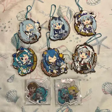 하츠네 미쿠 유키 미쿠 러버 스트랩