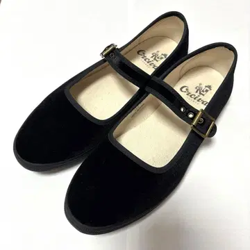 ORCIVAL 오르치발 벨벳 스트랩 신발 블랙 24.5cm