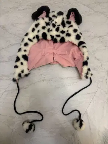 달마시안 패턴 퍼 모자
