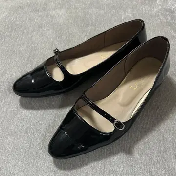 Le TALON 르탈론 메리제인 플랫슈즈 에나멜 24