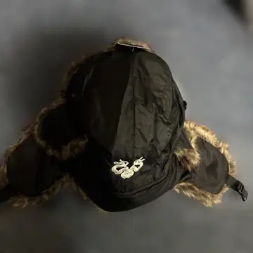 knosis newhatian 블랙 나일론 자켓 퍼 포함