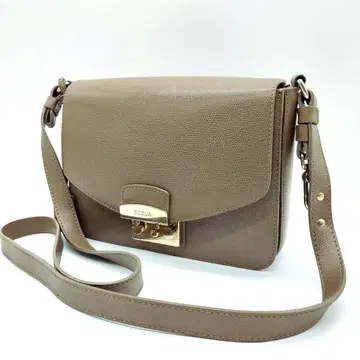 새상품급 훌라 FURLA 숄더백 사선 가죽