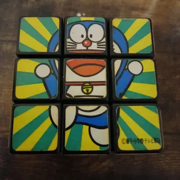 도라에몽 진구(노비타) 자이언 루빅스 큐브