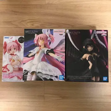 마도카 마기카 피규어 3개 세트