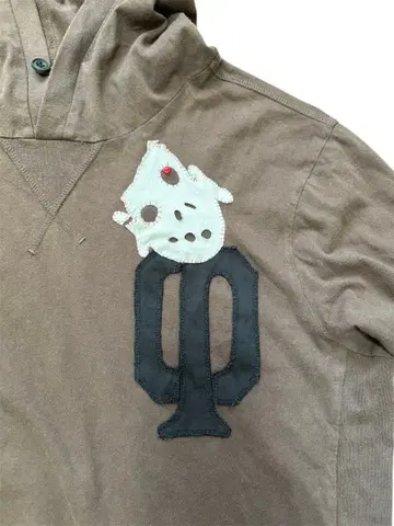 add skull face hoddieee