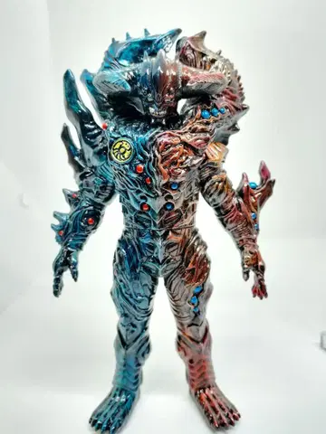 울트라맨 소프트 비닐 에탈가 리페인트