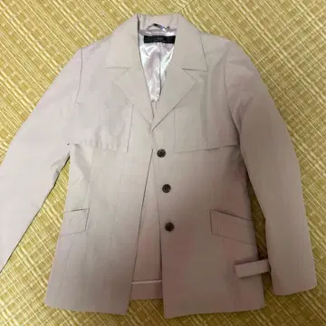 INED 옅은 핑크 자켓 사이즈 7