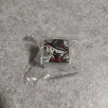 #컴퍼스 아크릴 큐브 페를리니에