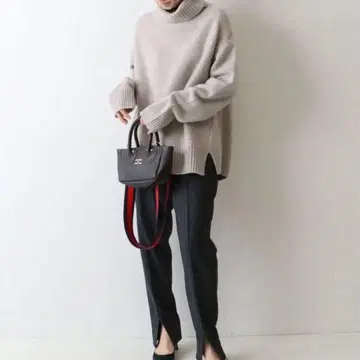 [ FRAMe WORK ] 스트라이프 프론트 슬릿 슬랙스