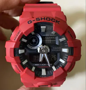 CASIO G-SHOCK GA-700 레드 WR20BAR