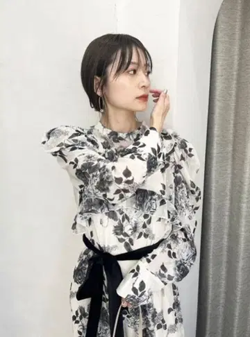 [ LILY BROWN*KEITA MARUYAMA ] 로맨틱 패턴 원피스