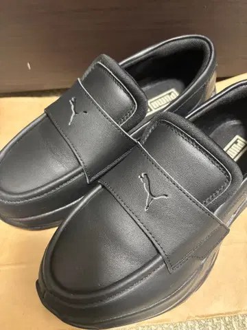 PUMA 우먼 로퍼 23.5cm